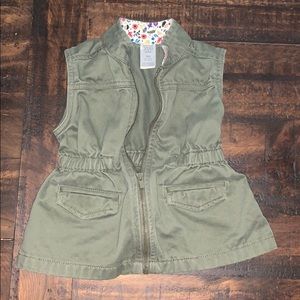 Kids army green utility vest